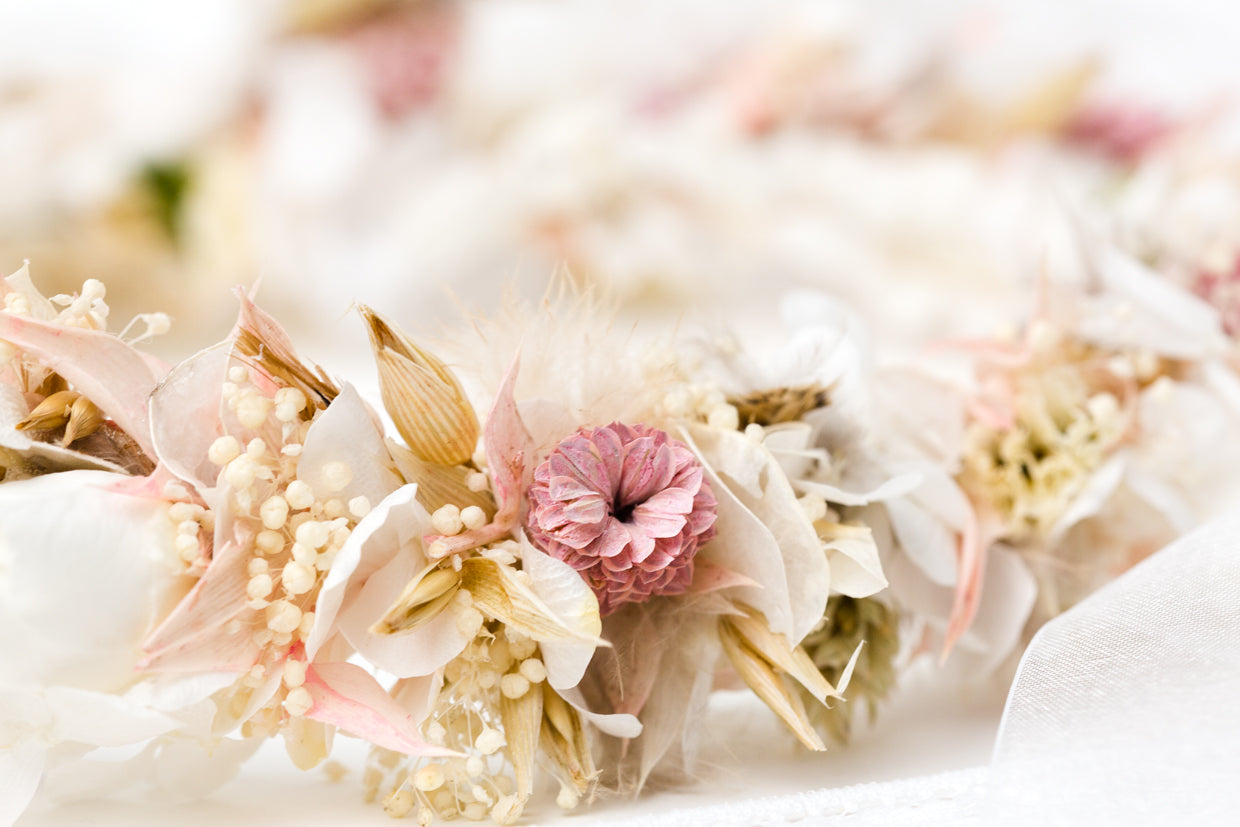 dauerhafter blumenkranz zur hochzeit