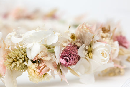 dauerhafter blumenkranz zur hochzeit