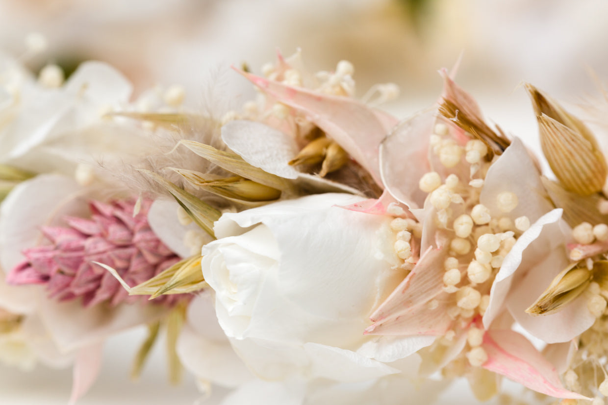 dauerhafter blumenkranz zur hochzeit