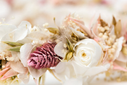dauerhafter blumenkranz zur hochzeit