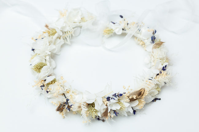 blumenkranz für offenes haar für die braut zur hochzeit im bohostil