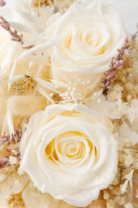 Brautstrauß Creme & Lavendel | Trockenblumen