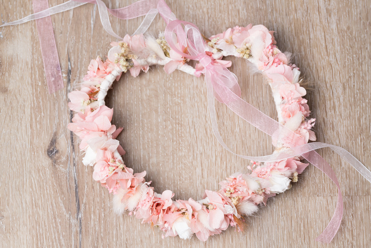 blumenkranz langhaltend hochzeit dirndl