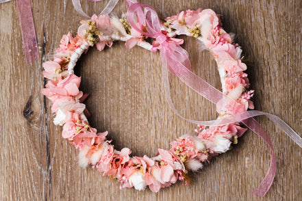 blumenkranz langhaltend hochzeit dirndl dried flowers