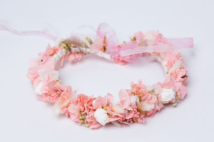 blumenkranz langhaltend hochzeit dirndl trockenblumen