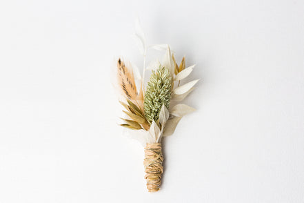 Anstecker Blumen zur Hochzeit 