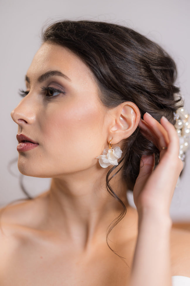 blumen haarschmuck blüten ohrringe