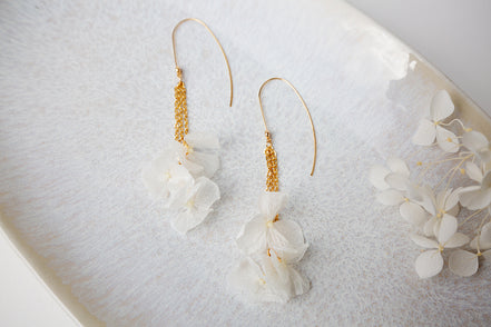 weiße blumen ohrringe hochzeit