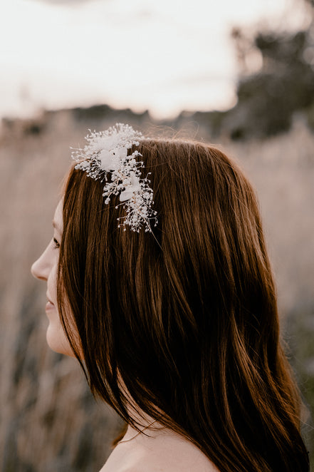 blumen haarschmuck hochzeit