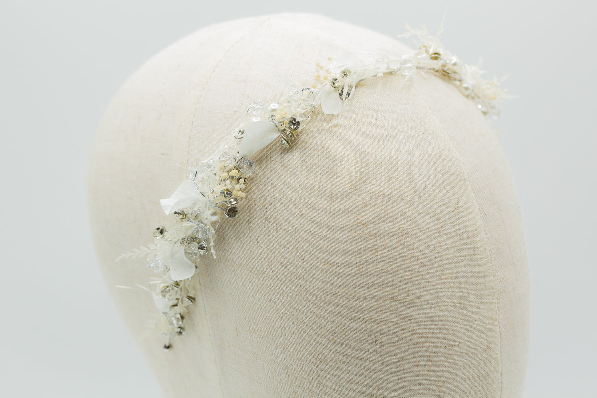 blumen haarreif hochzeit