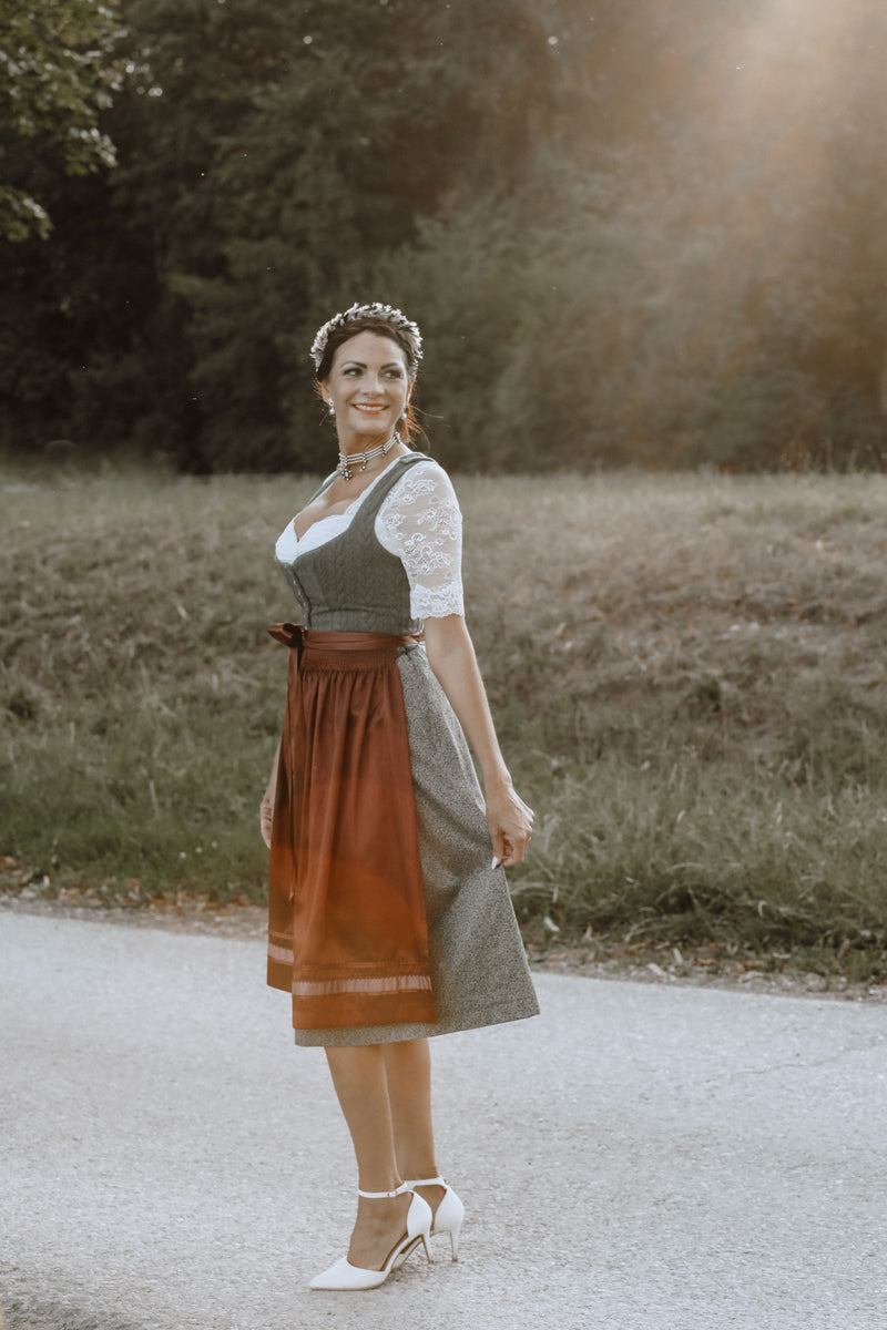 blumen haarreif dirndl hochzeit