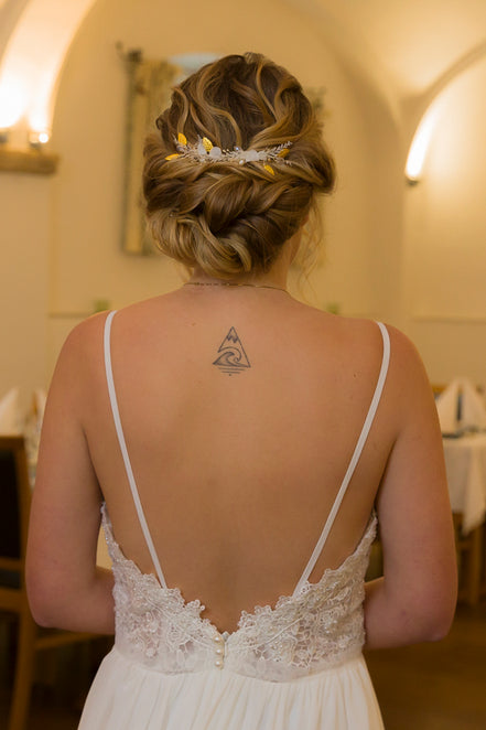 trockenblumen haare braut hochzeit