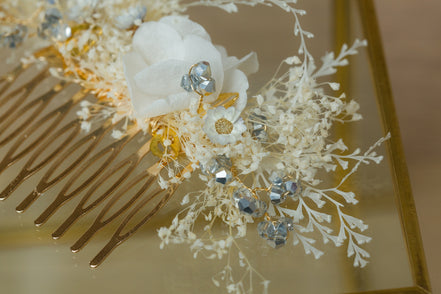 hochzeit haarschmuck blumen
