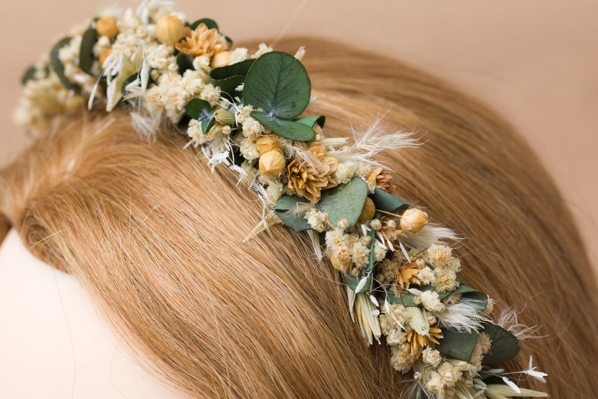 echte blumen im haar 