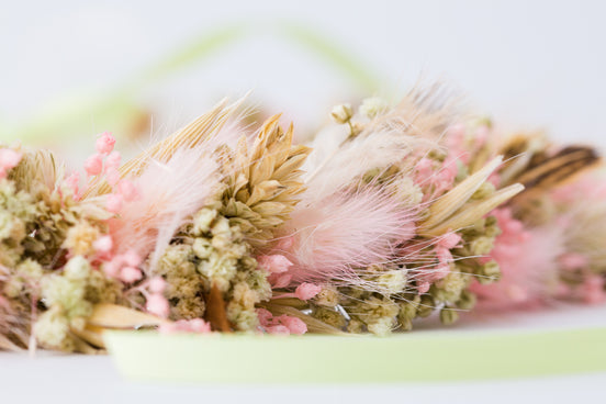 blumenkranz im haar hochzeit