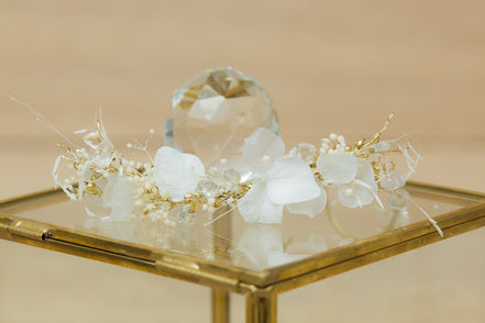 Hinterkopf braut haarschmuck blumen