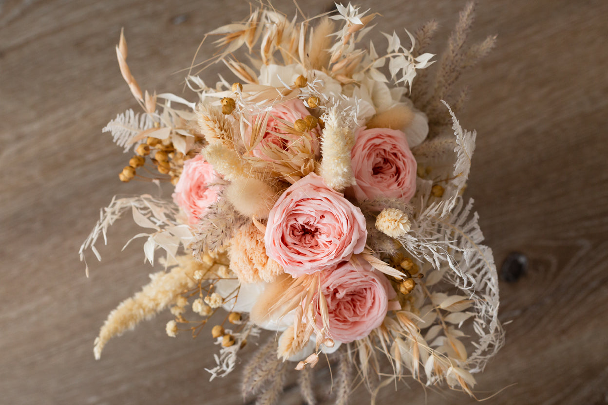 trockenblumen brautstrauss