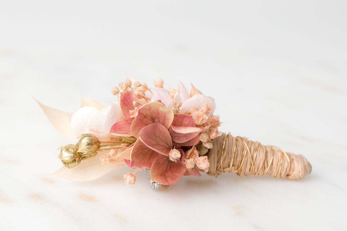 ansteckblume bräutigam