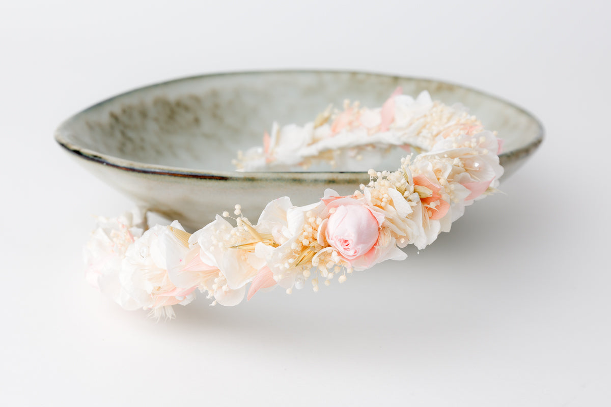 haarkranz hochzeit blumen