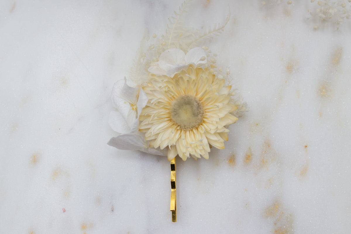 blumen-haarspange-hochzeit