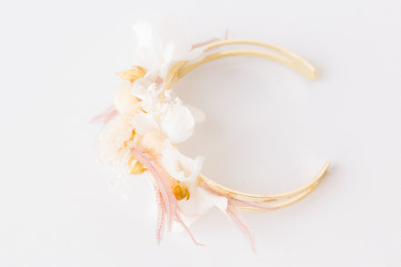 blumenarmband hochzeit geschenk trauzeugin