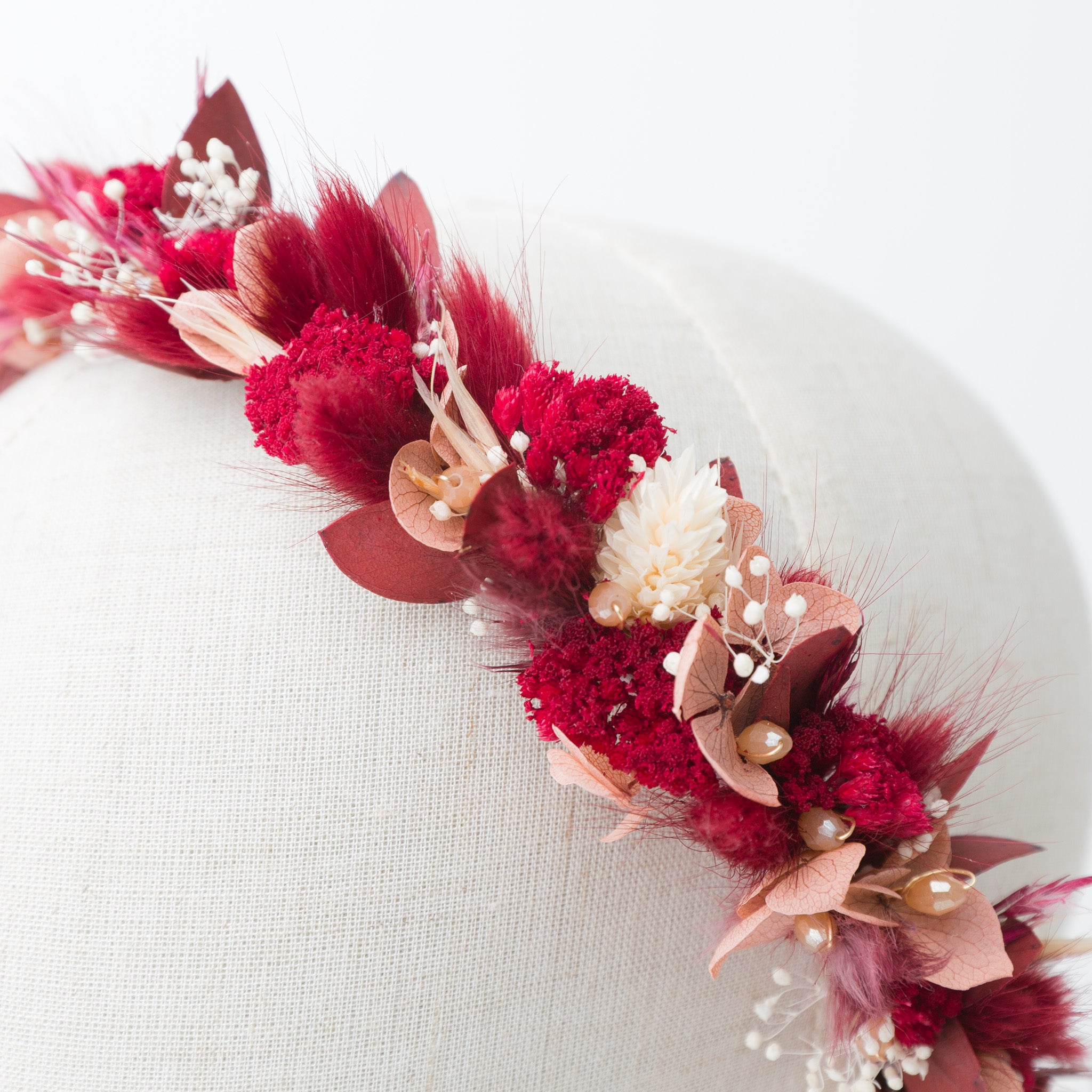 blumen haarreif hochzeit rot