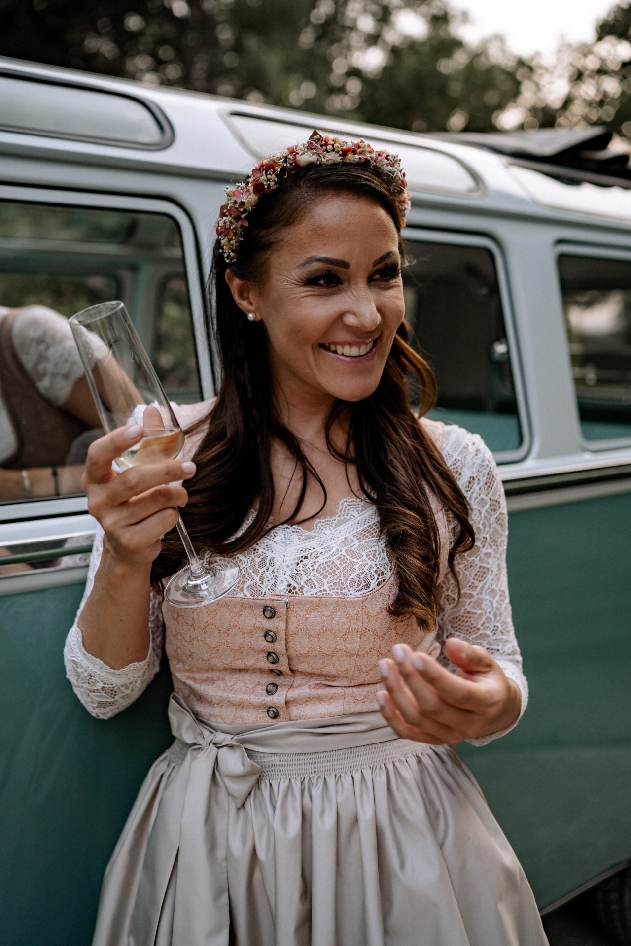 echter kopfschmuck dirndl trockenblumen