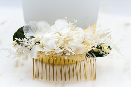 Trockenblumen Haarkamm Braut mit weißer Rose und Eukalyptus für Hochzeit