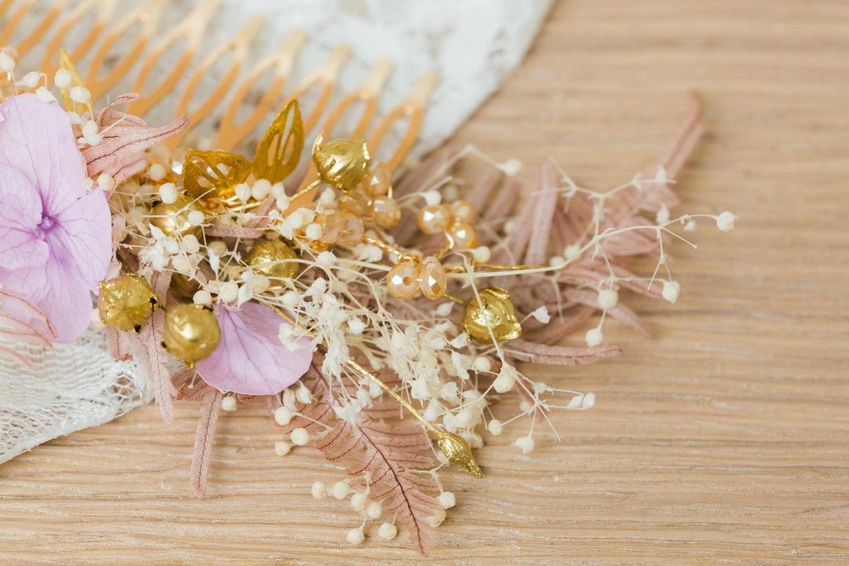 hochzeit blumen haarschmuck