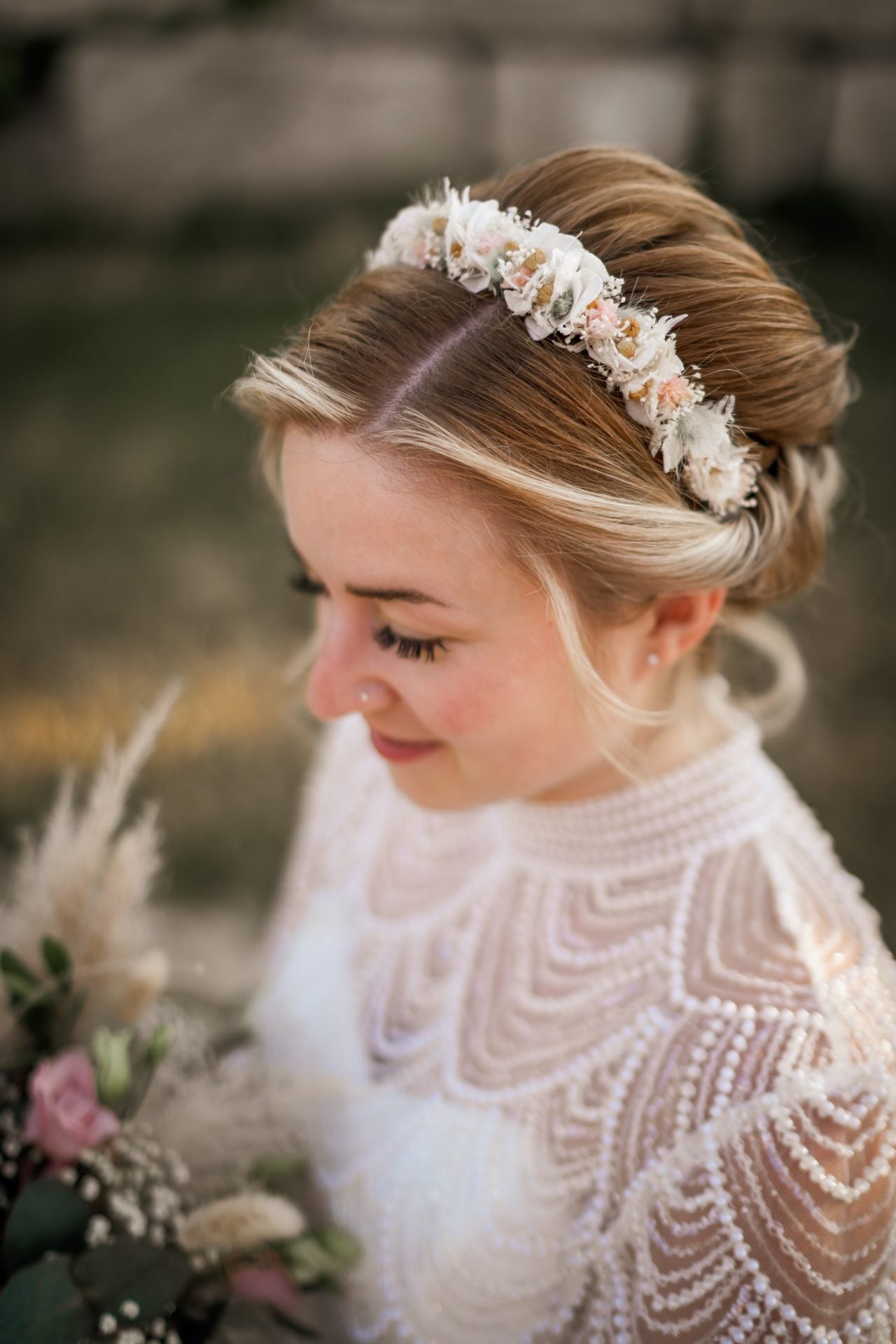 blumen haarschmuck hochzeit