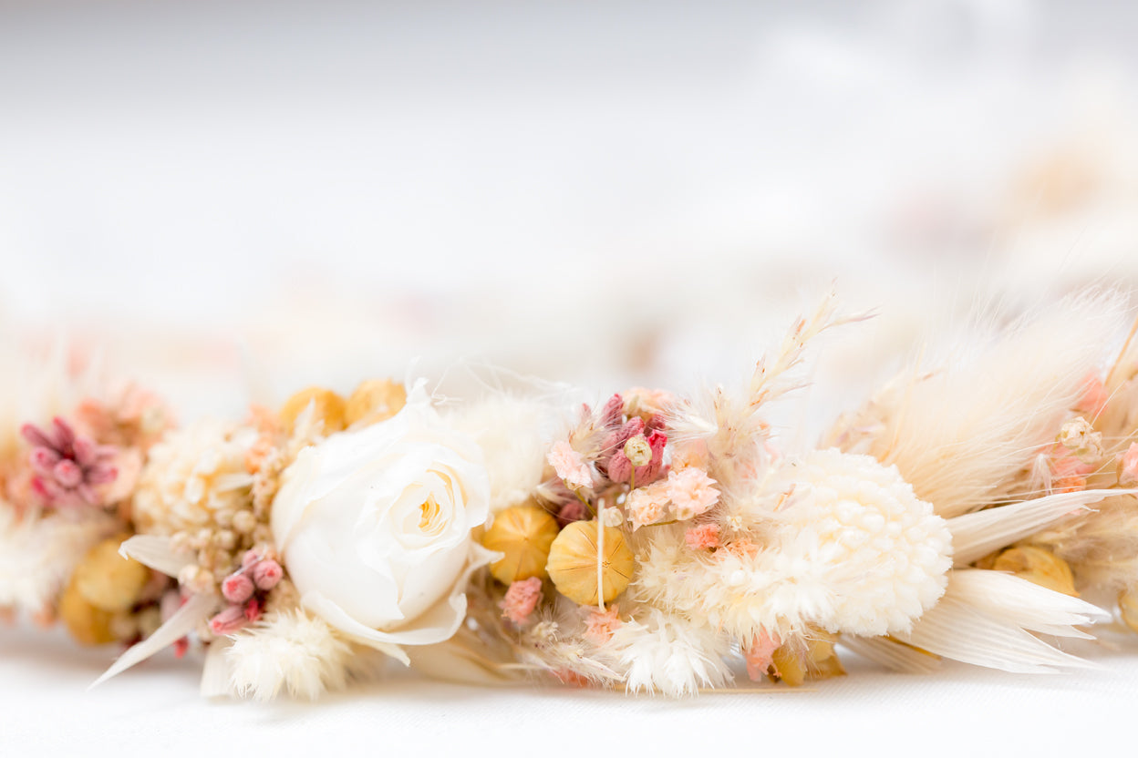 trockenblumenkranz hochzeit lavendel pampasgras