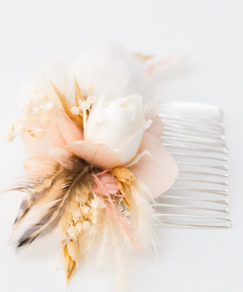 Braut Accessoire aus Trockenblumen