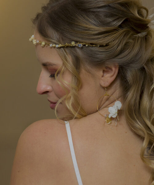 braut haarschmuck blumen perlen