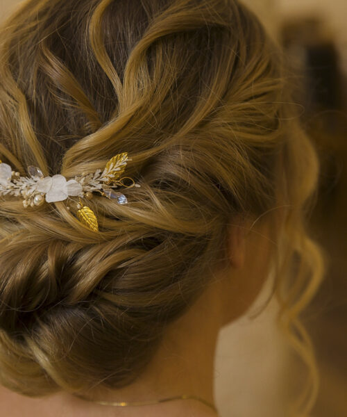 filigraner Blumen Haarschmuck gold