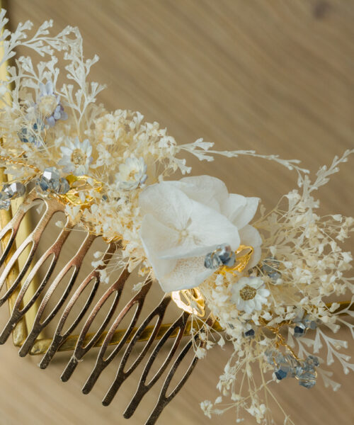 blumenschmuck haare braut perlen