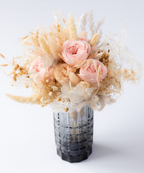 Brautstrauß englische rosen trockenblumen