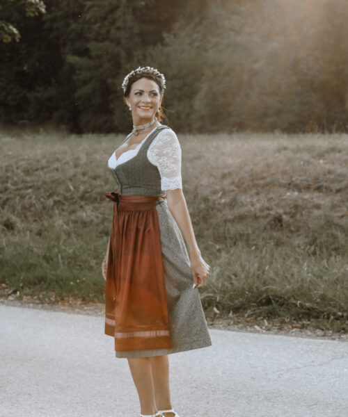 blumen haarreif dirndl hochzeit
