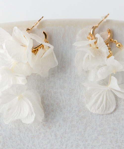 weiße blüten ohrringe