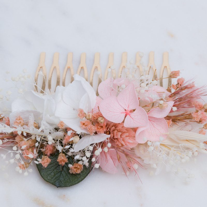 blumen haarkamm hochzeit schleierkraut